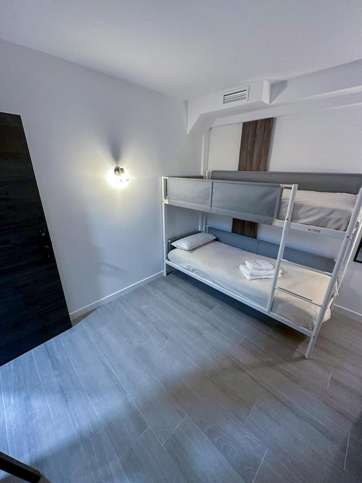 Zur Boutique Hostel Fuengirola Extérieur photo