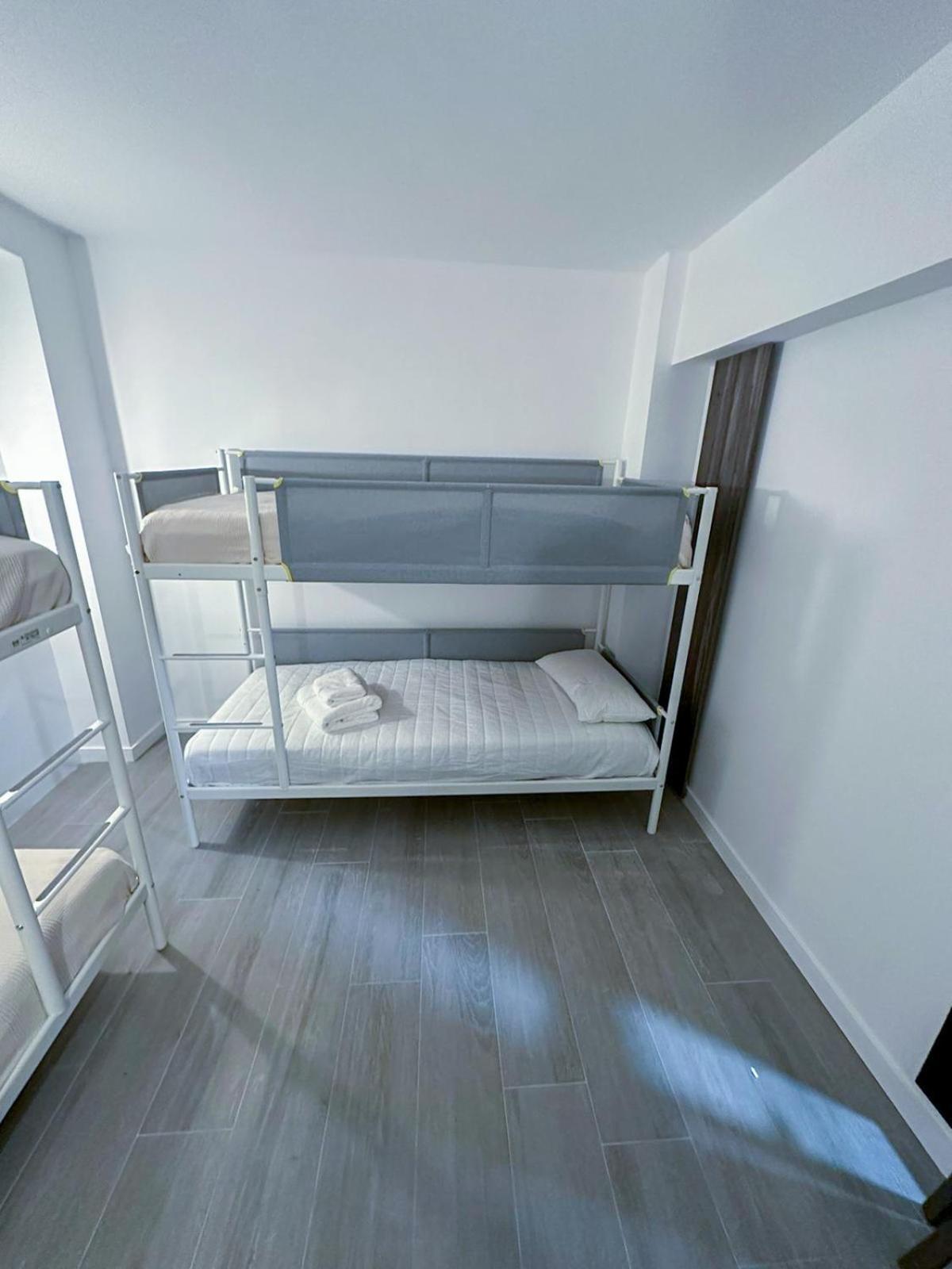 Zur Boutique Hostel Fuengirola Extérieur photo