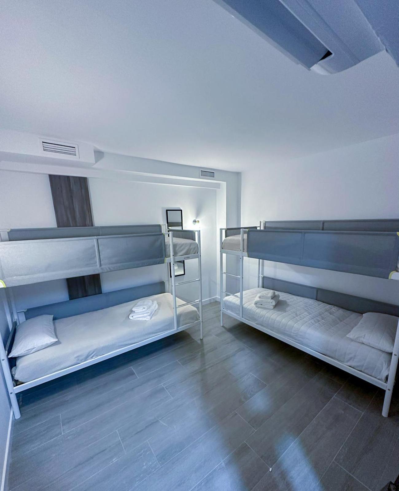 Zur Boutique Hostel Fuengirola Extérieur photo